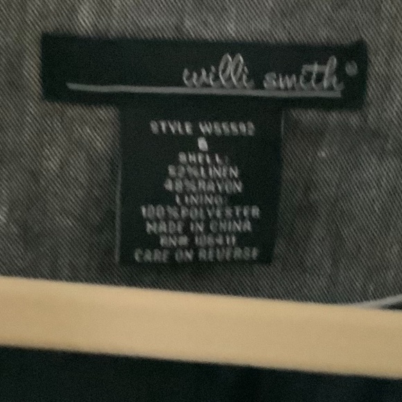 Cute Frilly Jacket - Picture 6 of 6